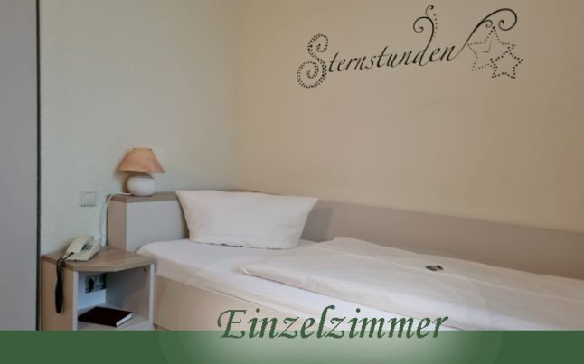 Einzelzimmer im ElbRivera Hotel Magdeburg